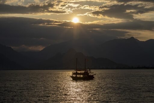 Compared to Istanbul, is Antalya boring?